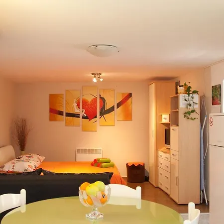 Apartman Old Town Apartment St Luke With Sunny Terrace Near Riva Split