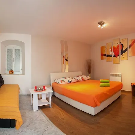 Old Town St Luke With Sunny Terrace Near Riva Apartman Split